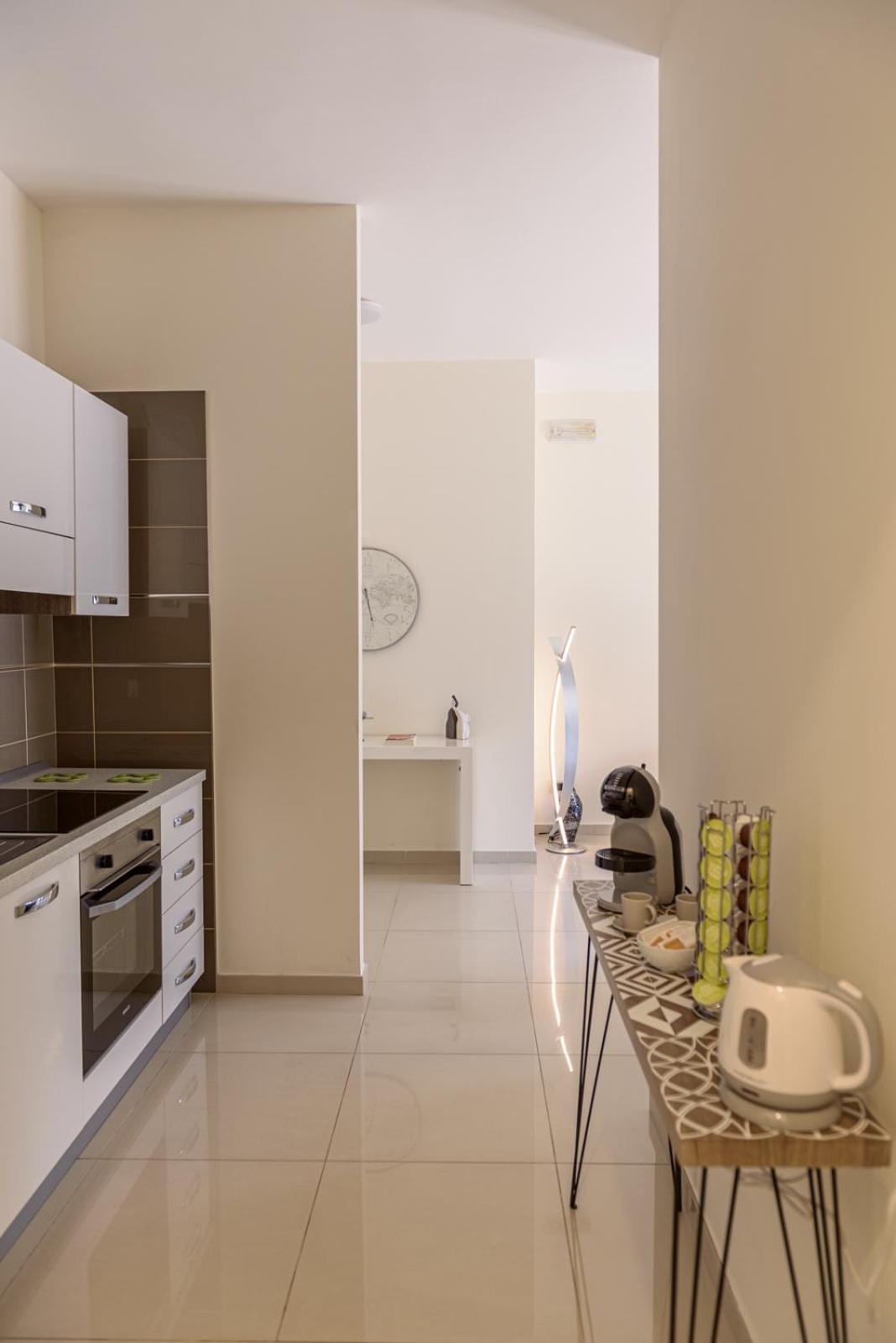 Centralflats 195 Private Apartments Bari Exterior foto
